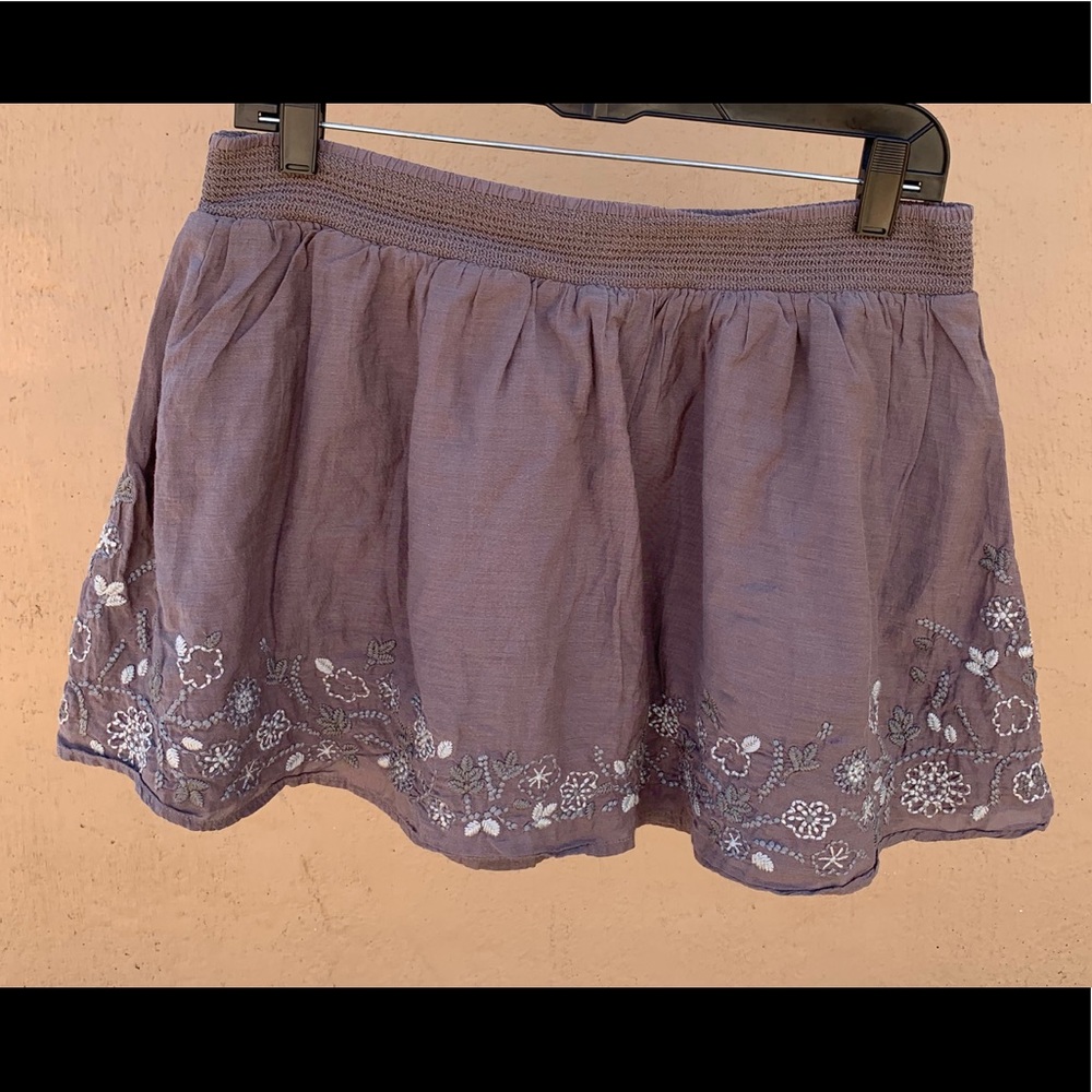 American Eagle Outfitters gray skirt